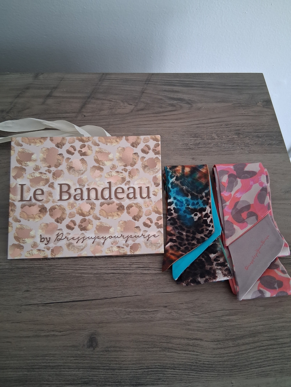 DUYP Melodie Cecile  Bandeaus - Bag Scarf s- 100% Silk -